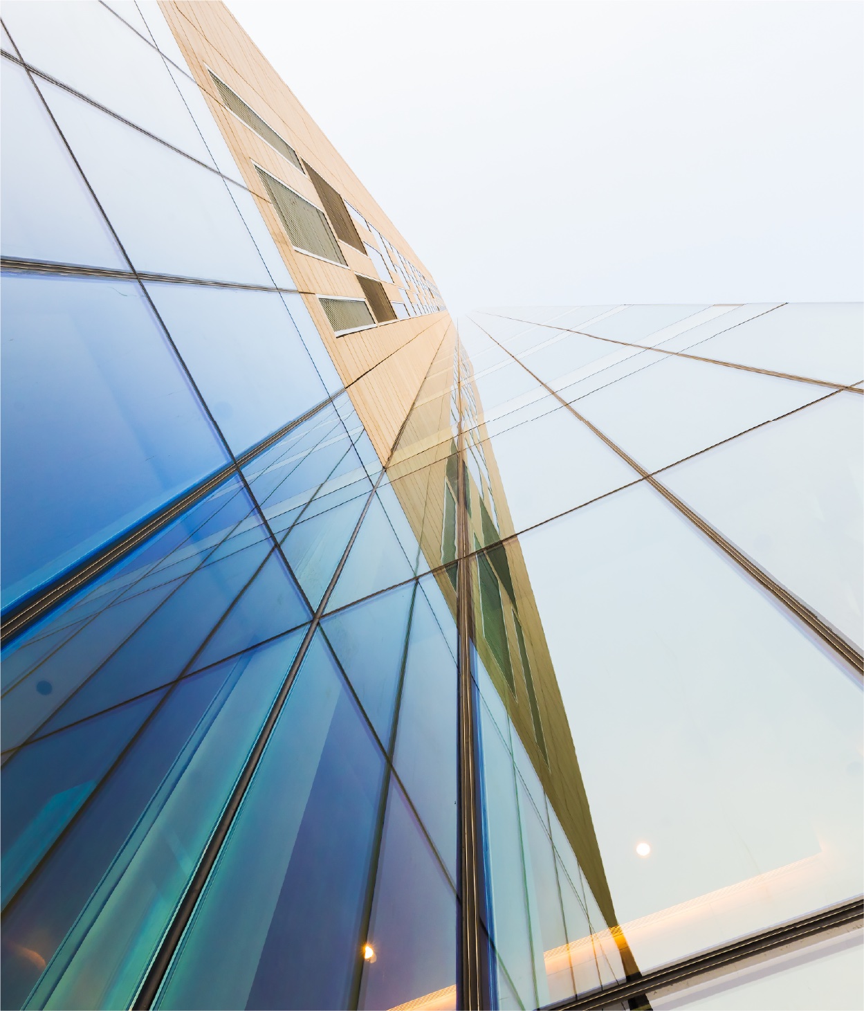 Fenster eines Bürogebäudes